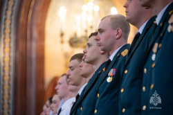 С верой в сердце и любовью к ближнему